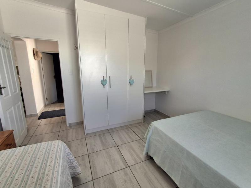 3 Bedroom Property for Sale in Britannia Bay Western Cape